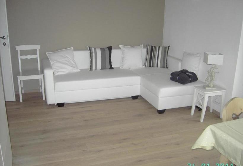 تختخواب و صبحانه Haus Senoner