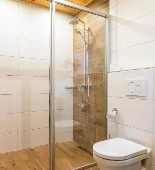 Aamiaismajoitus (B&B) Hinterkellaubauer
