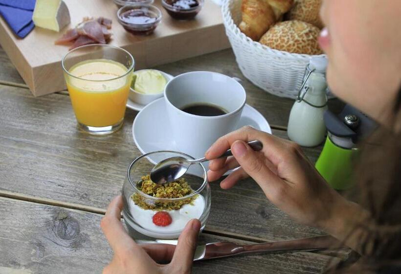 مبيت وإفطار Villa Les Paquerettes