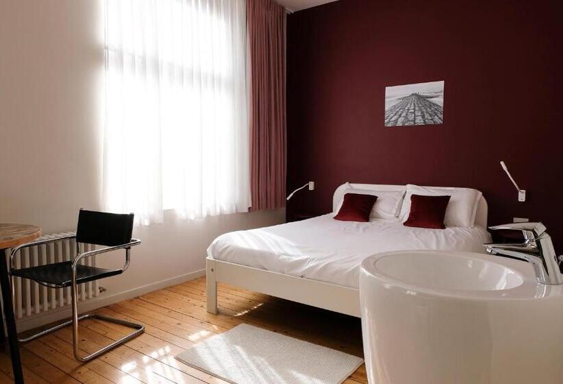 مبيت وإفطار Villa Les Paquerettes