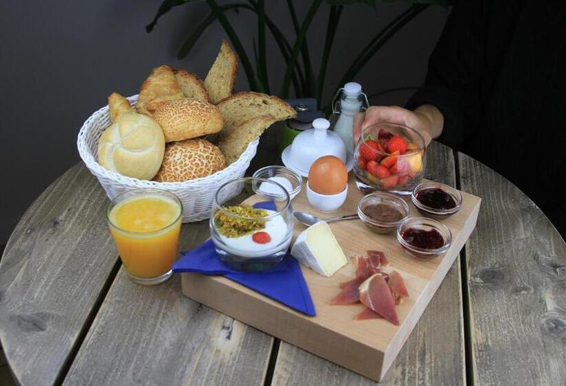 مبيت وإفطار Villa Les Paquerettes