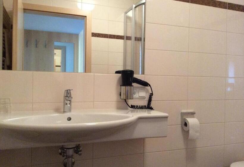 مبيت وإفطار Zimmervermietung Babsy