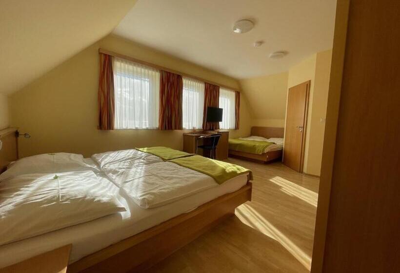 Highway Bed & Breakfast