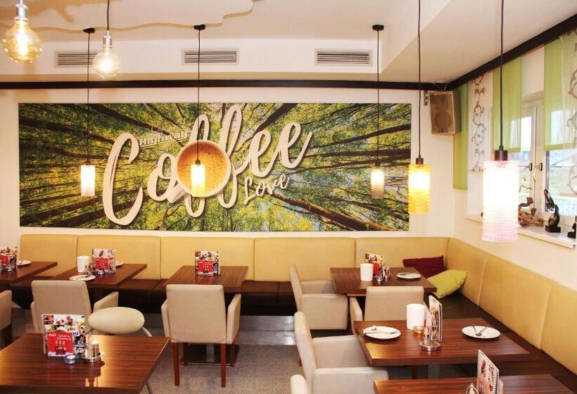 Highway Bed & Breakfast