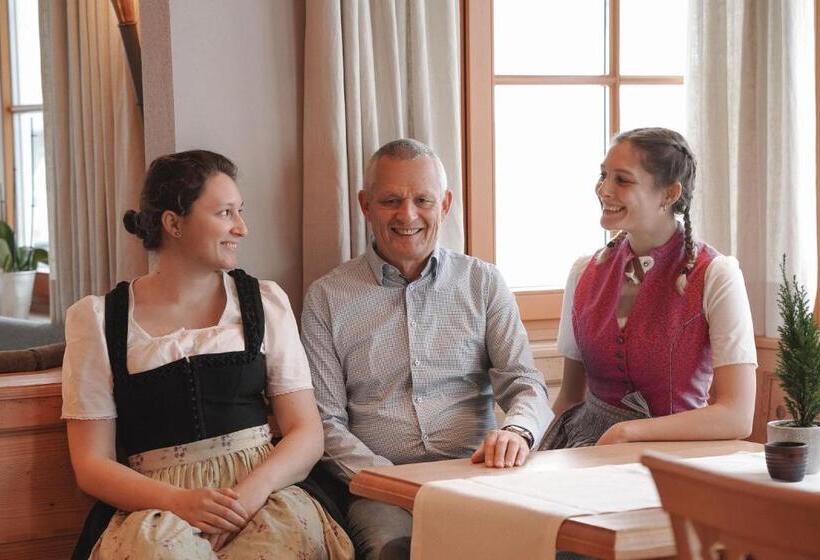 בית מלון כפרי Acerina Superior