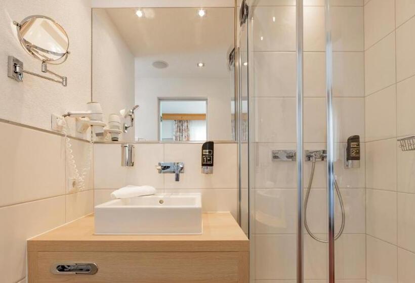 בית מלון כפרי Alp Larain B&b