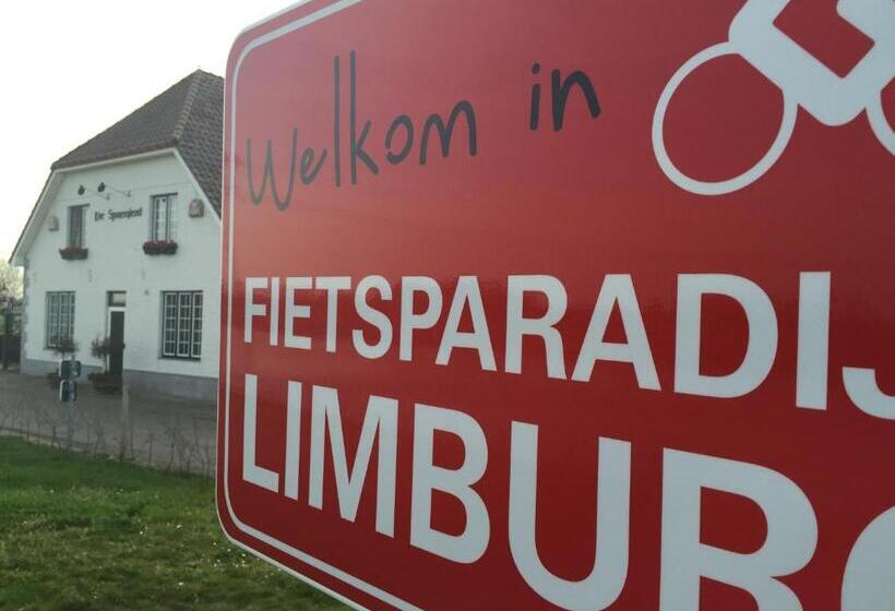 בית מלון כפרי De Spaenjerd