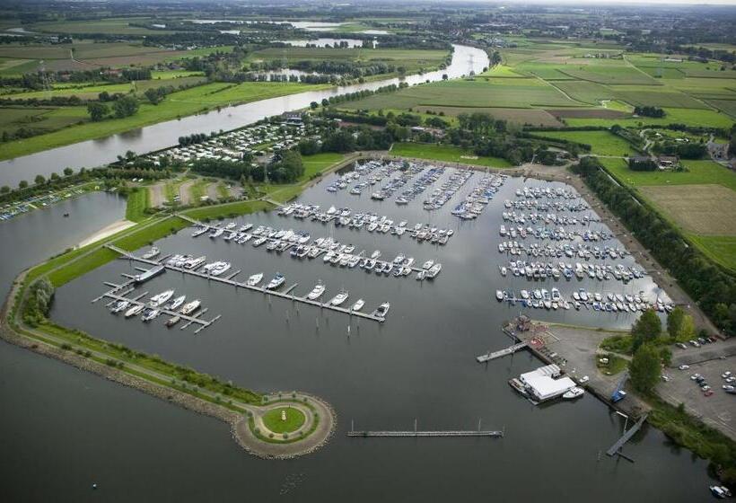 בית מלון כפרי De Spaenjerd