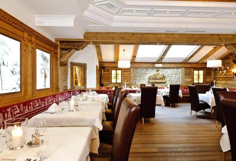 ホテル Gasthof Perauer