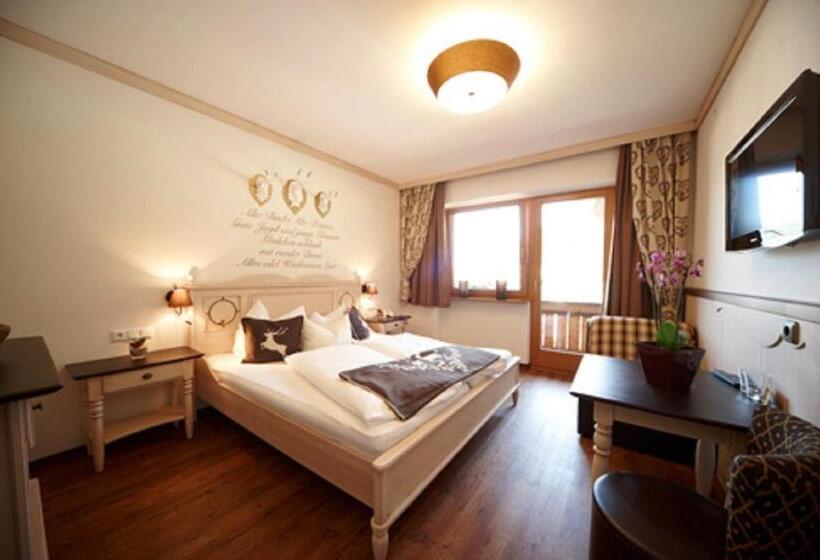 ホテル Gasthof Perauer