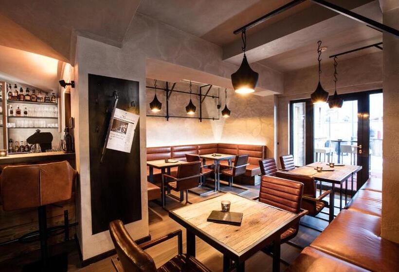 ホテル Gasthof Perauer