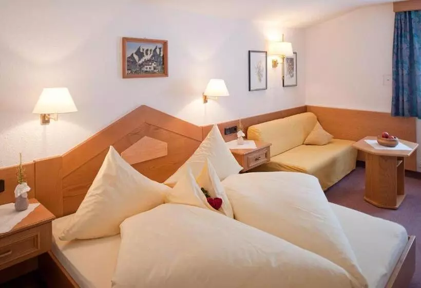 هتل Jagdhof Bed & Breakfast