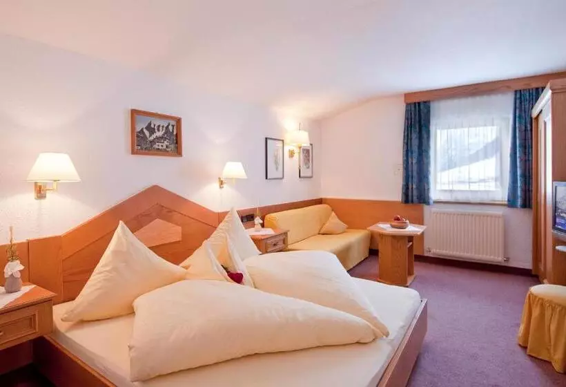 هتل Jagdhof Bed & Breakfast