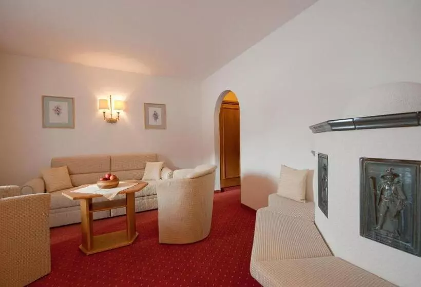 هتل Jagdhof Bed & Breakfast