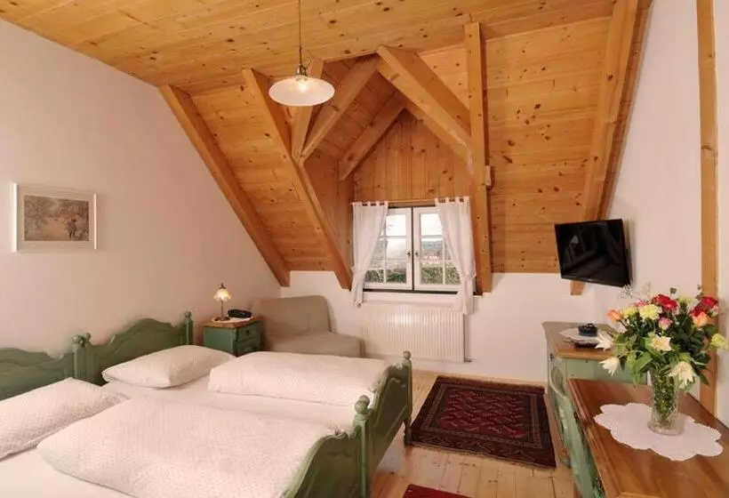 Hotel Stoffbauer Gmbh