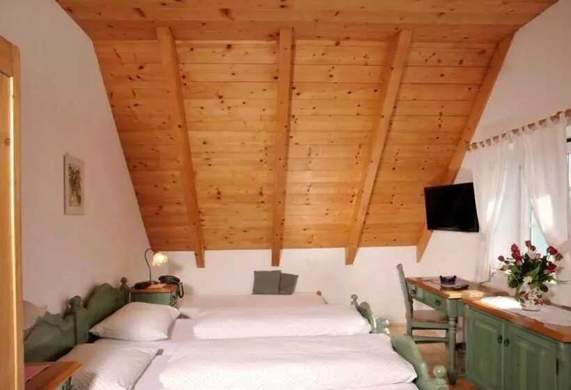 Hotel Stoffbauer Gmbh