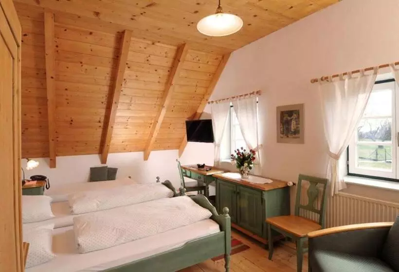 Hotel Stoffbauer Gmbh