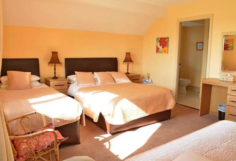 Old Orchard Lodge B&b