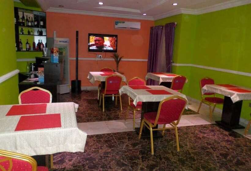 B S Hive Hotel & Suites