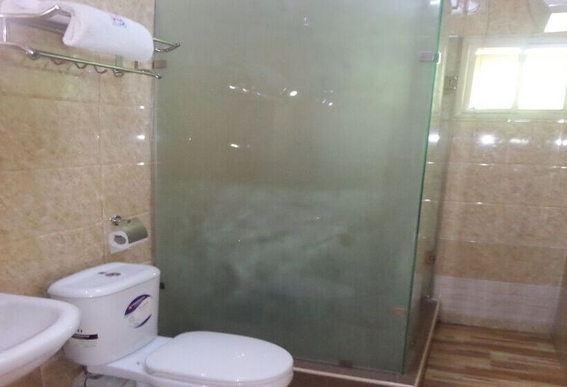 B S Hive Hotel & Suites