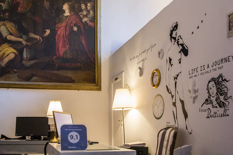 تختخواب و صبحانه The Artists' Palace Florence