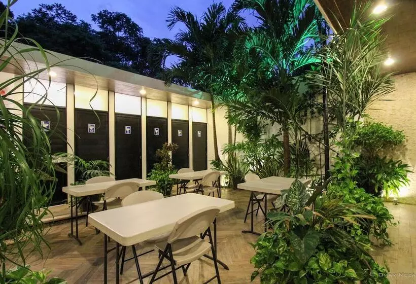 Hostal Gayser   Hostel
