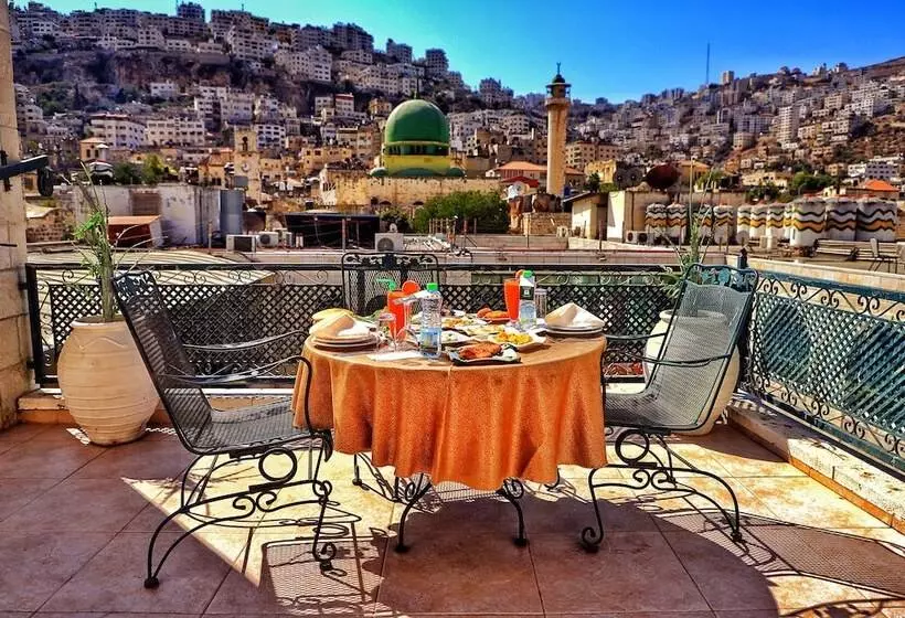 هتل Al Yasmeen