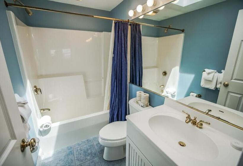 酒店 Beachside Village Resort