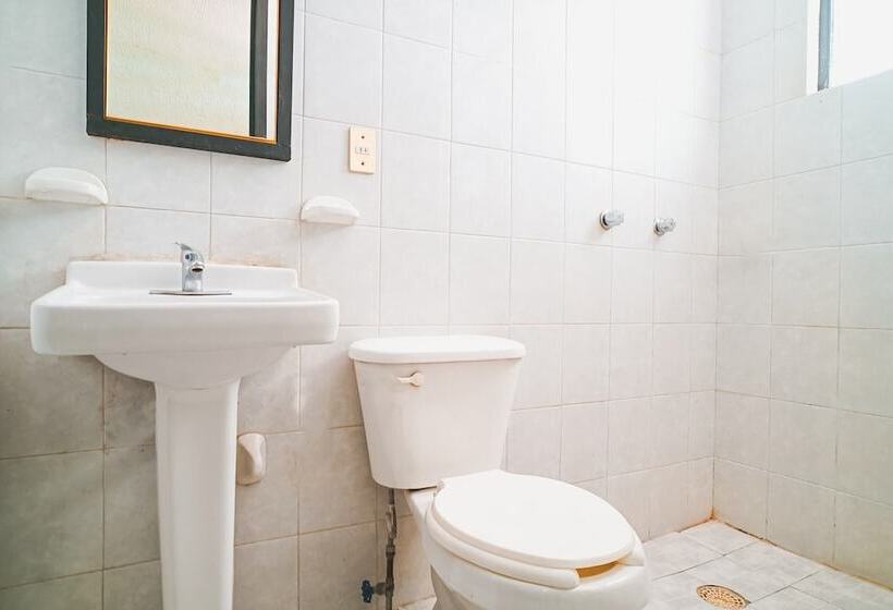 فندق Capital O Los Angeles, Chiapa De Corzo