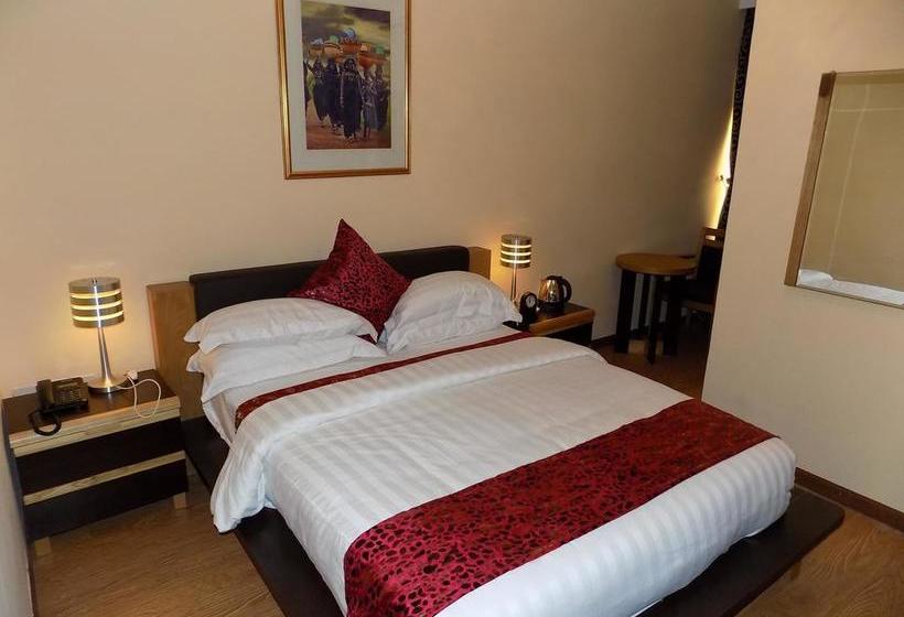 هتل Caravel Suites