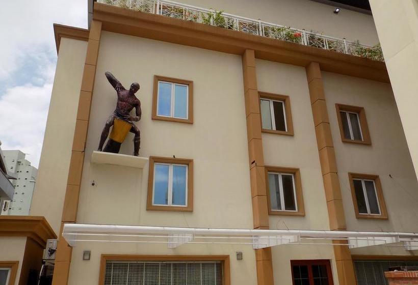 هتل Caravel Suites