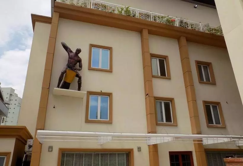 هتل Caravel Suites