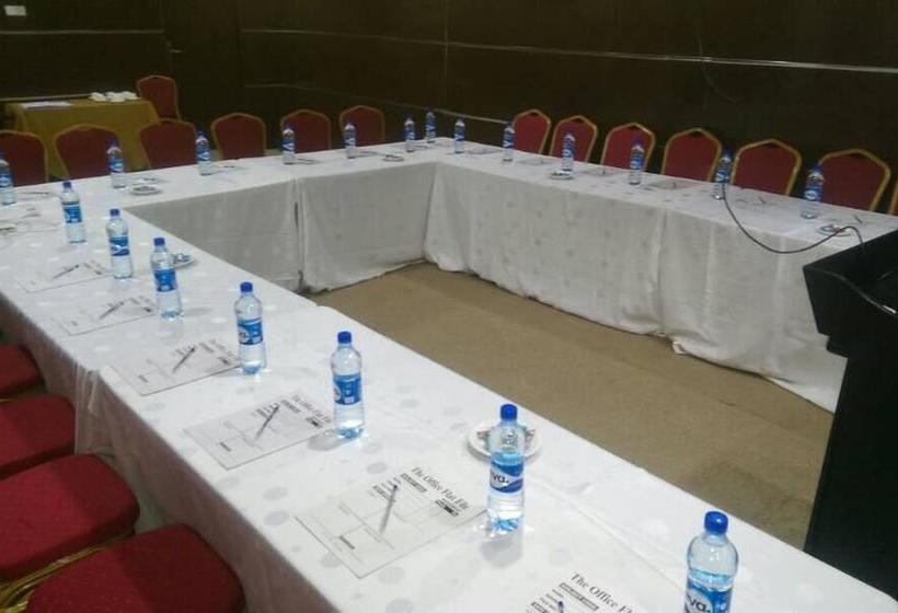 هتل Caravel Suites