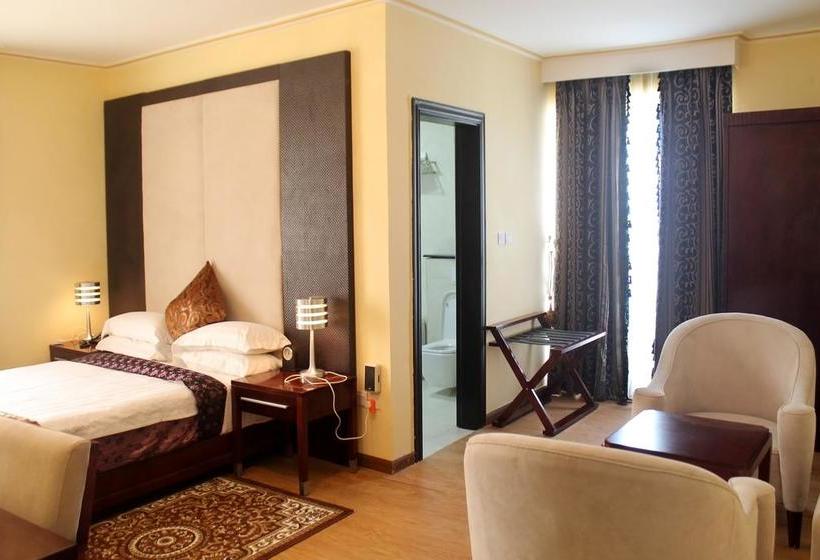 هتل Caravel Suites