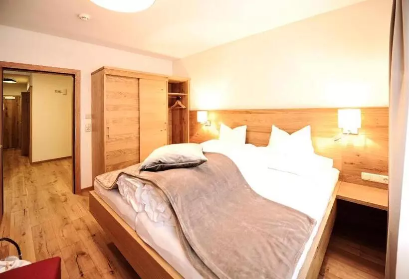 Hotelli Dorfstadl