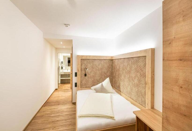 בית מלון כפרי Stegerbräu