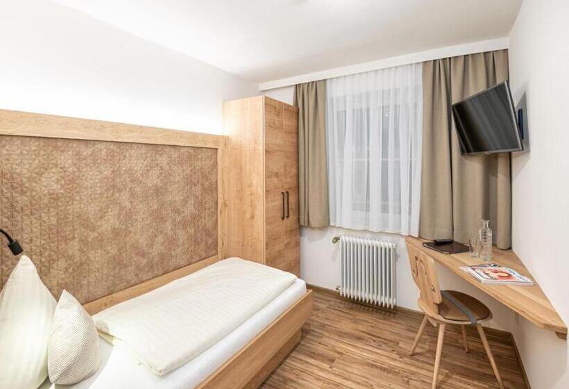 בית מלון כפרי Stegerbräu