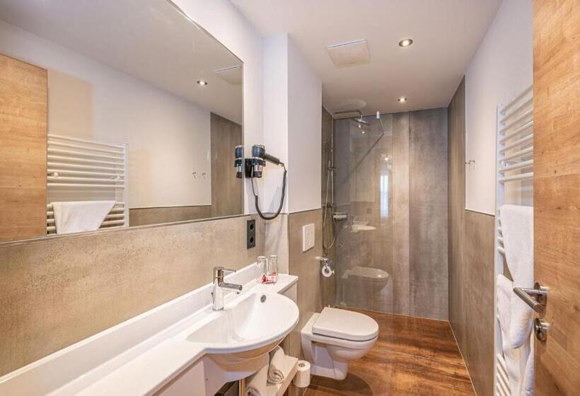 בית מלון כפרי Stegerbräu