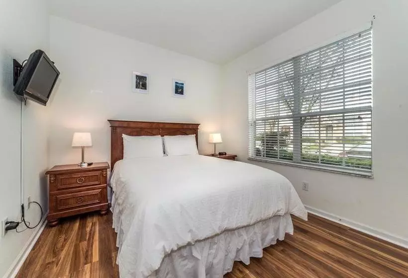 هتل Windsor Hills  Global Resort Homes