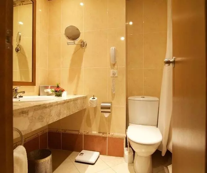 Ledger Hotel   Bissaus