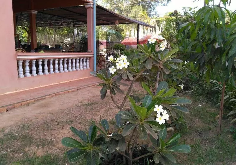 ユースホステル Eco Home Siem Reap Homestay