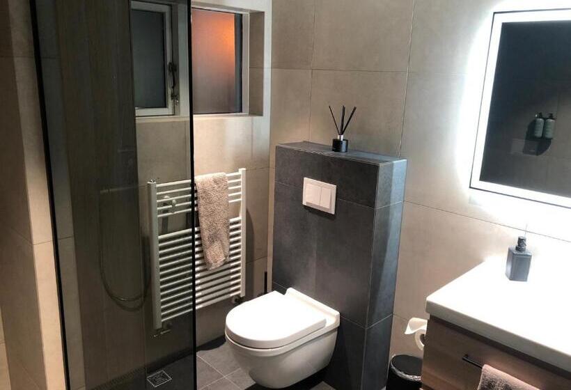 צימר A. Bernhard Guest House