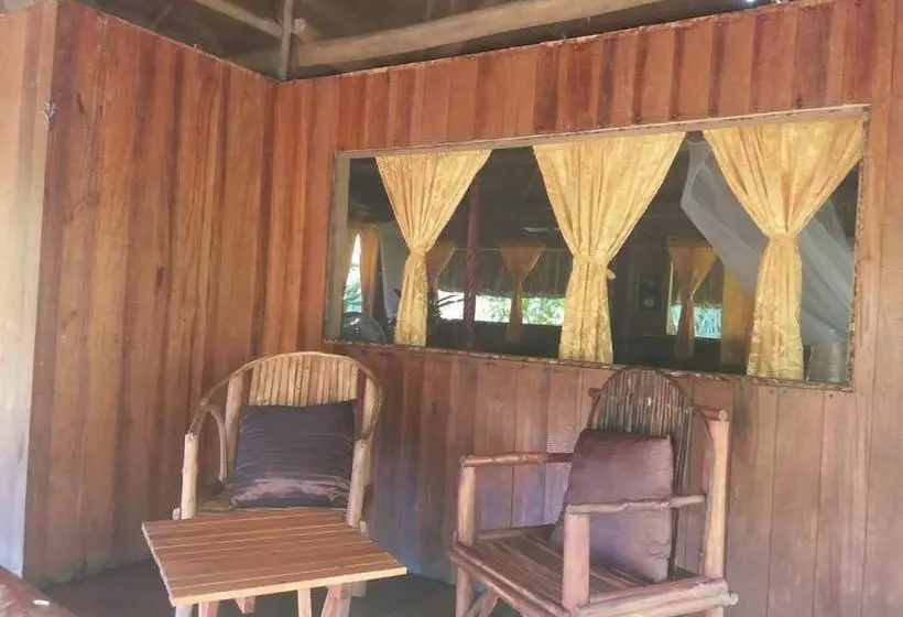 ベッドアンドブレックファースト Sun Creek Lodge