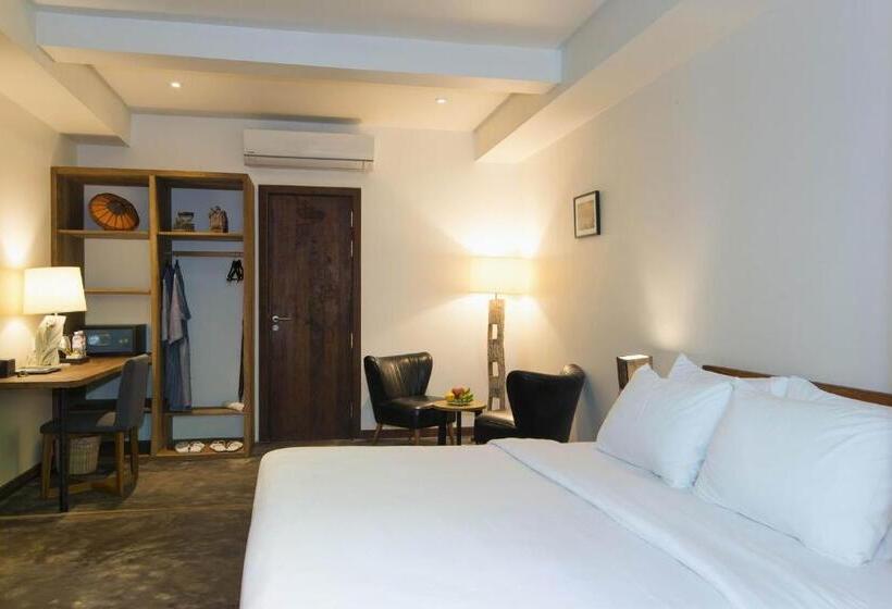 مبيت وإفطار Enkosa 4 Bedroom Wooden Luxury House