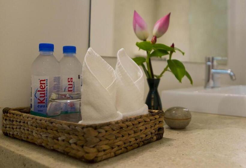 مبيت وإفطار Enkosa 4 Bedroom Wooden Luxury House