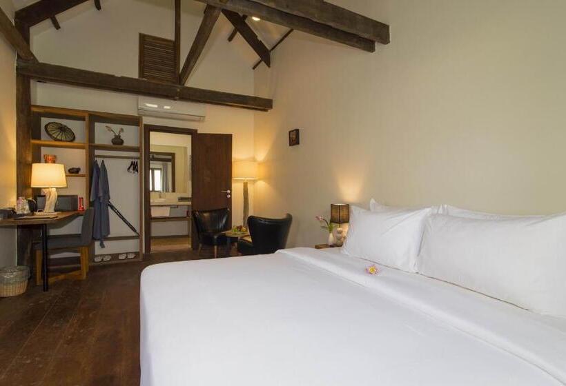 مبيت وإفطار Enkosa 4 Bedroom Wooden Luxury House