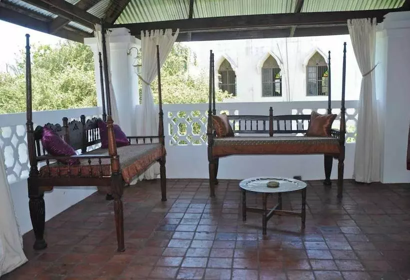 تختخواب و صبحانه Swahili House