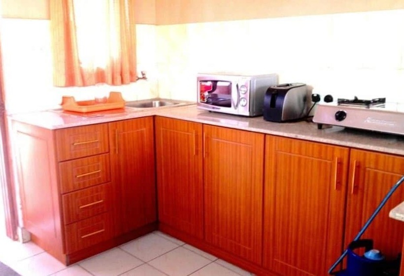 Dreamplace Bed And Breakfast Gigiri