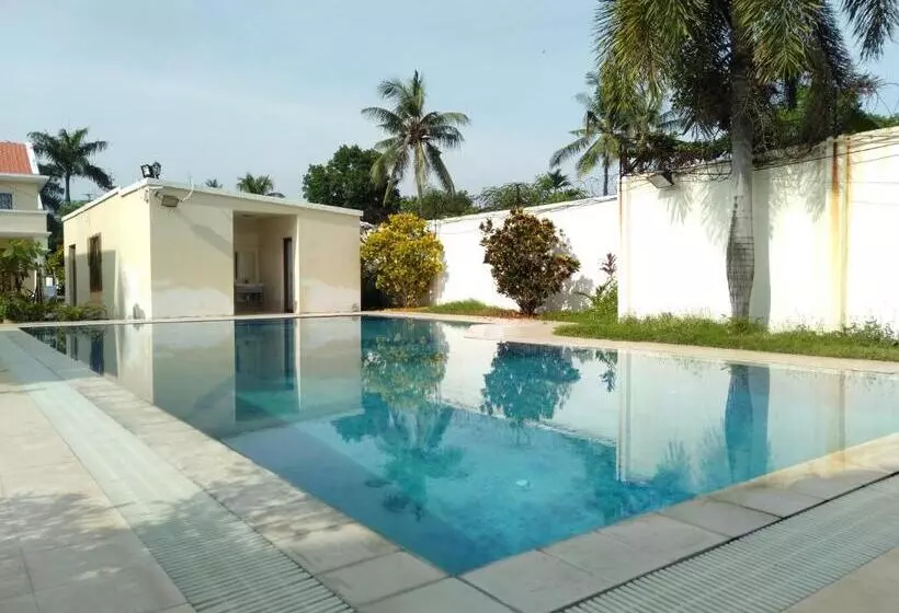 Hotel Beach Garden