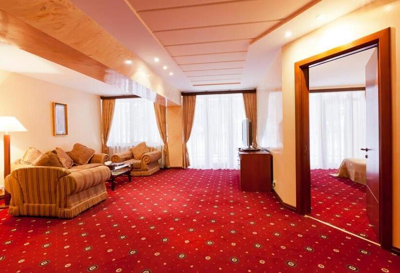 هتل Dilijan Resort